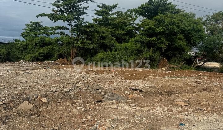 Dijual Tanah Komersil di Karawang Barat