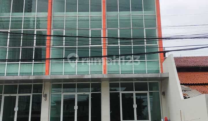 Dijual Ruko 3 Gandeng di Pluit Jakarta Utara