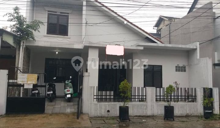 Rumah 2 Lantai Bagus untuk Kantor, Sayap Burangrang/ Lodaya