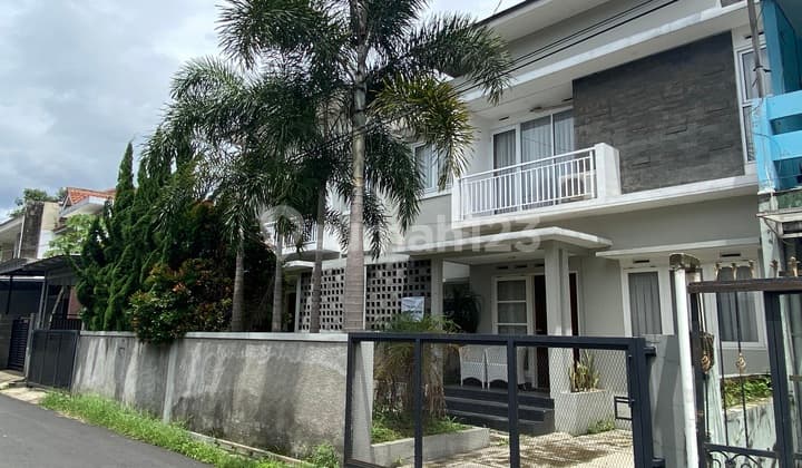 Rumah Baru, 2 Lantai Siap Huni di Pusat Kota, Pasir Luyu Bandung