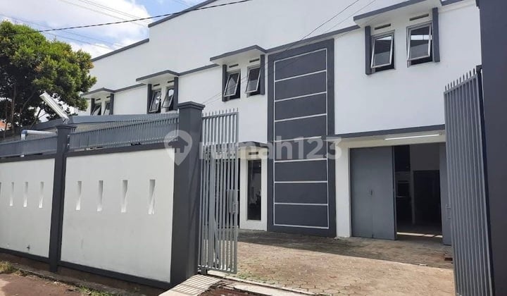 Gudang 1 Lantai Siap Pakai di Jalan Cijawura, Buah Batu Bandung