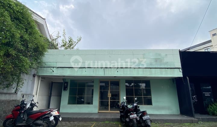 Ruang Usaha 85m2, Bagus Untuk Usaha Apa Saja, Main Road Setiabudi