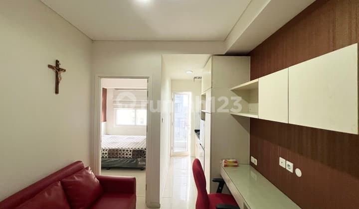 Jual Murah Apartemen Parahyangan Residence, 1Br, Bagus, Furnished