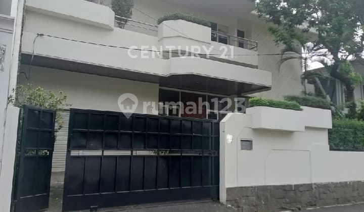 Rumah di Perumahan Elit Simprug Permata Jakarta Selatan