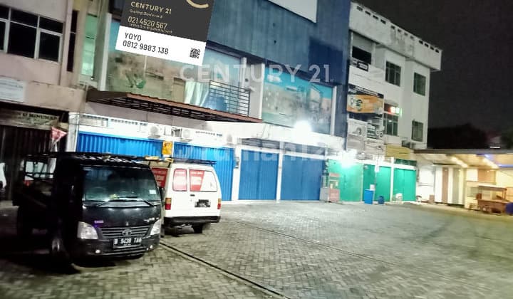 Strategic 3-Story Connected Shophouse on Cibarusah Main Road, Cikarang