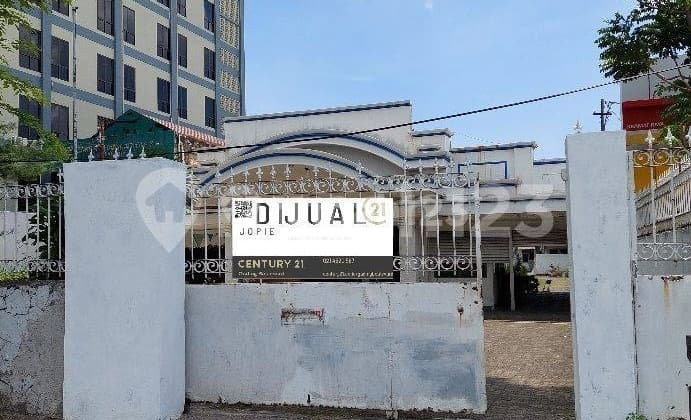 Gedung Kantor Strategis Kramat Raya Murah Bawah NJOP