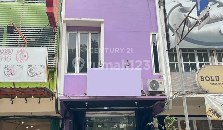 Shop House on Boulevard Raya Kelapa Gading, North Jakarta