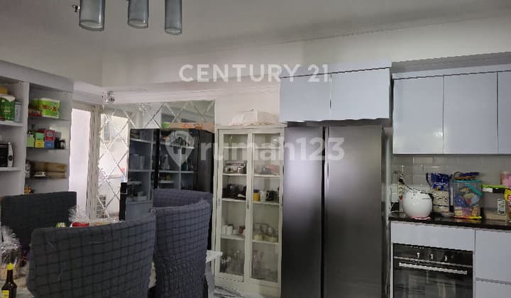 The Mansion Jasmine Dua Unit Gandeng Full Furnished View Cantik