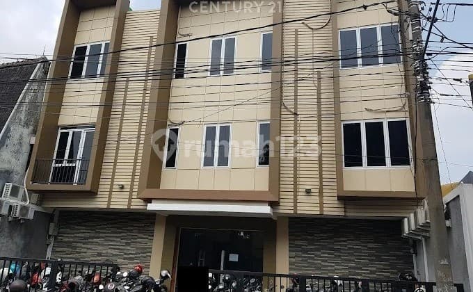 3-Unit Row House on Jl Perintis Kemerdekaan, Central Bogor, Strategic Location