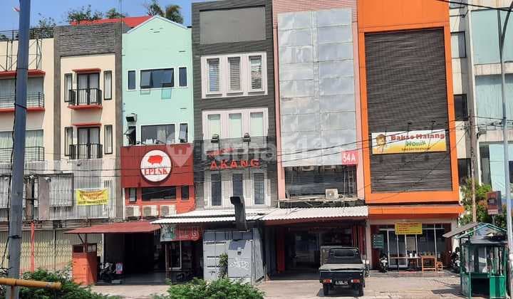 Shop house in Pesanggrahan Raya