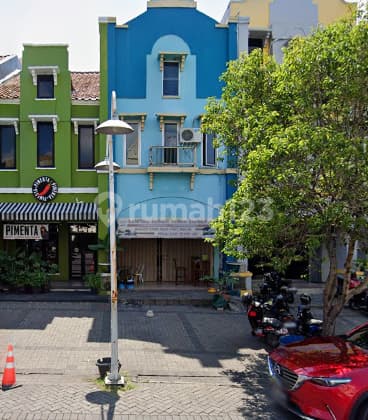 Dijual Ruko 2,5 Lantai Sentra Taman Gapura Gwalk Strategis Area Komersial
