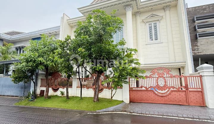 For Sale Grand House on Balerina Road, Citraland, Twin Street