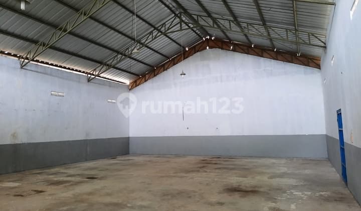 Warehouse for Rent in Jurumudi Tangerang, Accessible for Standard Trucks