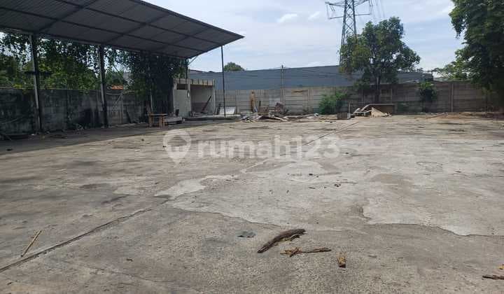 For Sale Land & Building Kav DPR Cipondoh Tangerang, Land Area 1600m², Building Area 300m², 40 Feet Container Access
