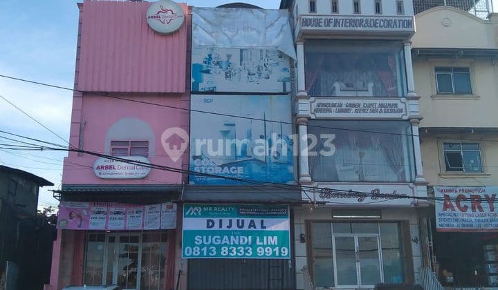 Dijual Ruko 3½ LT Jl H Juanda Depok