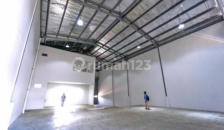 For Rent Sentul Warehouse LT 360 LB 308 Access for 40-foot Container.