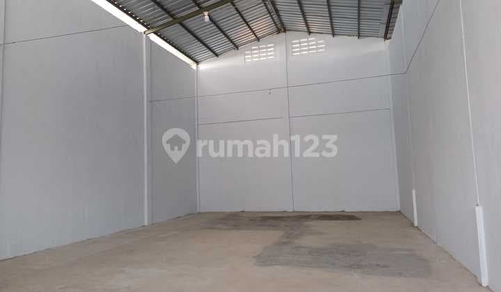 Disewakan Gudang Brand New Kamal Lama Lt 200 Lb 150 Akses Cont 40 Feet Komplek Pergudangan