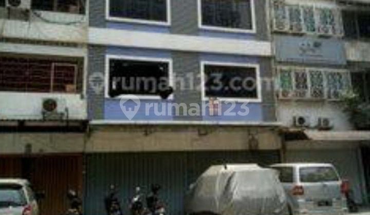 Dijual Cepat,ruko Dkt Psr Baru 8x15 4lt Gandeng.