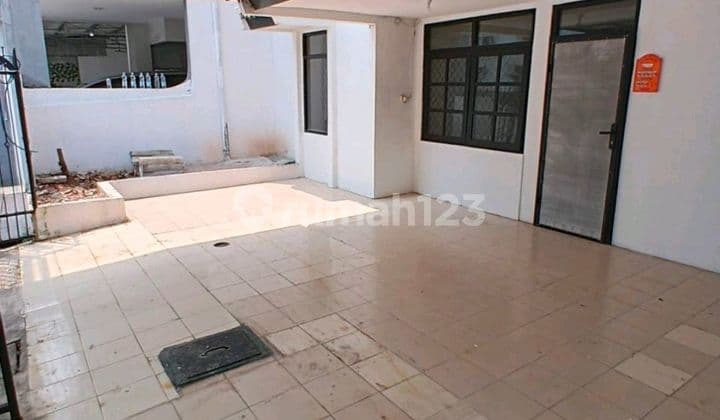 Rumah Gading 9X15 2Lt 5Kmr+2Kmr ******** Rapih.