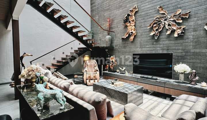 Alam Sutera Tangerang Beautiful House Full Furnish High End