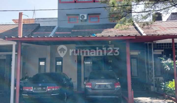 Rumah Strategis Di Grand Sharon 3 Lantai Siap Huni