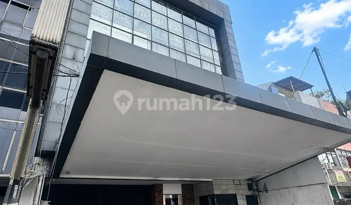 Dijual - Gedung Komersial Strategis Fatmawati Raya