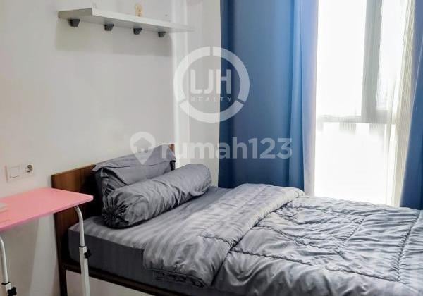 Apartemen Furnished View Pool di Sky House Alsut