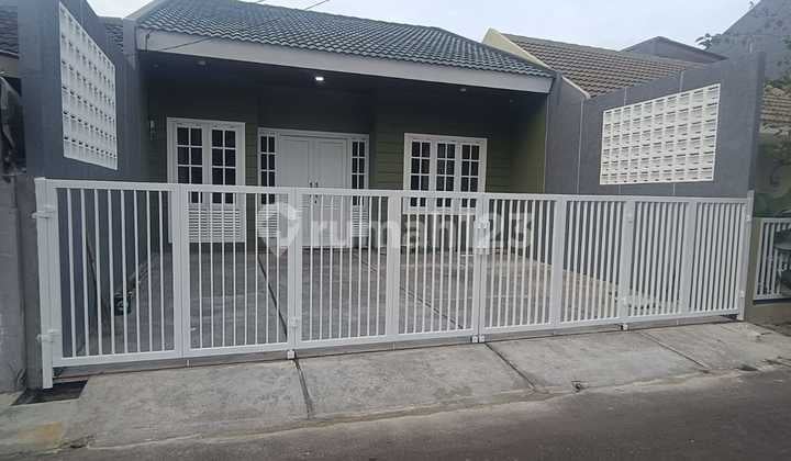 Rumah Full Renovasi Bagus di Griya Loka Bsd Dekat Stasiun KRL Rawa Bubtu, Dekat Pasar Modern , Mall, Sekolah , Tempat Ibadah , Rumah Sakit, Yo