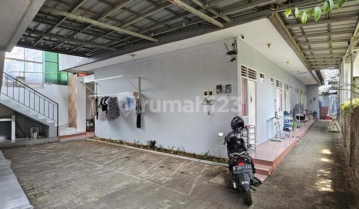 Rumah Kost Sudah Full Penyewa . Investasi Menguntungkan Dkt Sekolah Al Izhar