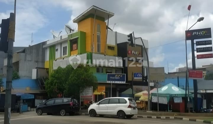 RUKO HOEK STRATEGIS PURI BETA 2 CILEDUG TANGERANG