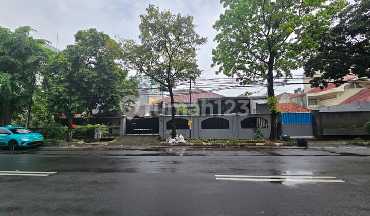 Rumah Jalan Utama Rajawali Selatan Kemayoran
