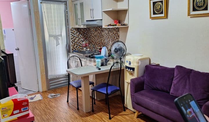 Kalibata City, 2 B R, Furnished. Lokasi Strategis.
