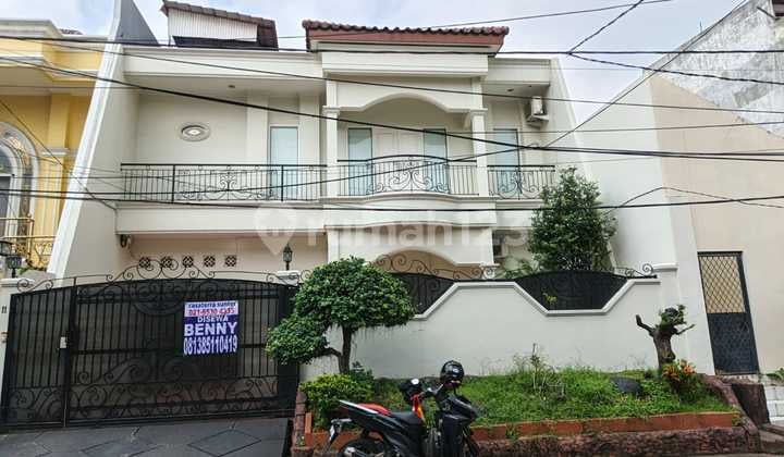 Rumah Sewa Paradise Sunter Luas 220M Sudah Tinggi Dari Jalan Bebas Banjir Siap Huni