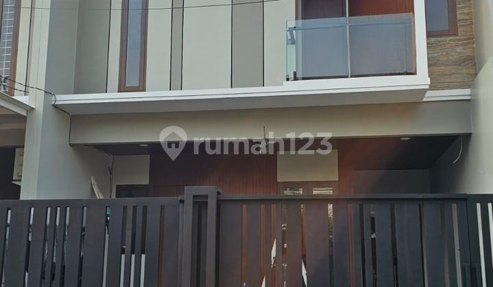 rumah brand new cempaka putih luas 186m hadap selatan sudah tinggi dari jalan
