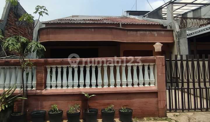 rumah standrad kelapa sawit luas 8x25m hadap selatan harga nego