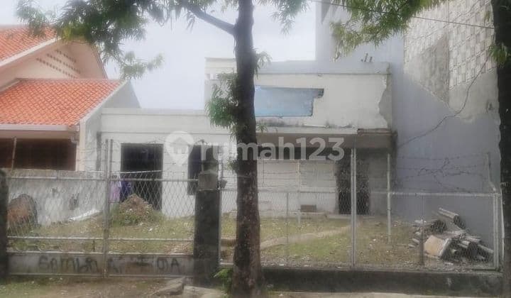 rumah tua kartini 8 luas 200m hadap utara hitung tanah saja