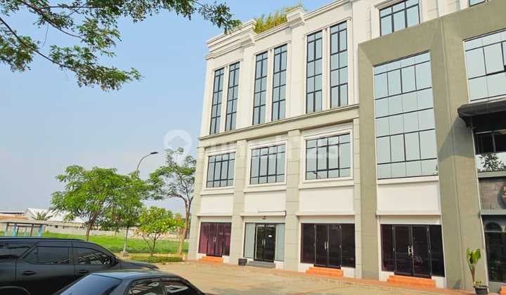 ruko hoek sedayu city dengan 4 lantai luas 4.5x18m masih nego