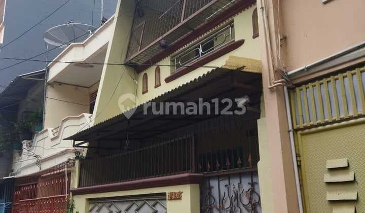 rumah pademangan luas 93m hadap timur bangunan lama masih layak huni