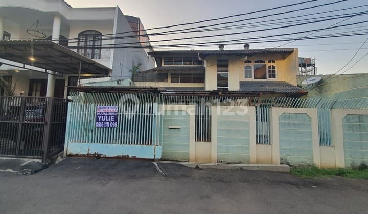 rumah tipe lama kelapa sawit luas 200m hadap utara minim renovasi