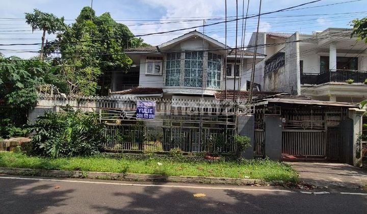 Kayu Putih Rumah Tua Luas 364M Hadap Selatan Jalan Lebar Masih Nego