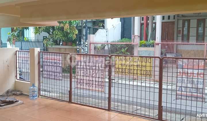 Di Jual Rumah 2 Lt Di Kelapa dading Jakarta Utara