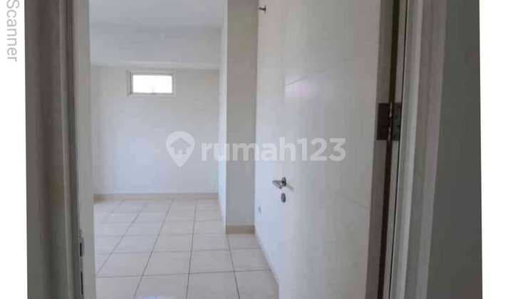 Di Jual Cepat Apartemt 3 BR Kosongan di Springlake Summarecon Bekasi