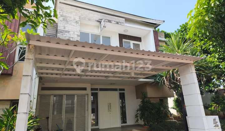 For Sale: House in the Akasia Residence Cluster, Summarecon Bekasi