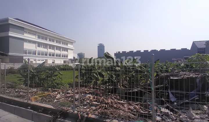 For Sale: Certified Ownership (SHM) Commercial Land near Summarecon Bekasi