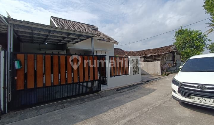 Rumah siap huni minimalis di jl.kaliurang km 10,Dekat Pasar Gentan