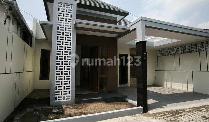 Rumah Baru Minimalis Modern,Di Mlati Hanya 500 meter Dari Pasar Cebongan