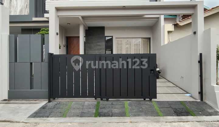 Rumah Siap Huni 2 Lantai Lokasi Premium Di jakal km 7,5,Dekat RS.JIH Dan KAMPUS UGM