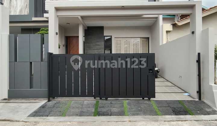 Rumah Siap Huni 2 Lantai Lokasi Premium Di jakal km 7,5,Dekat RS.JIH Dan KAMPUS UGM