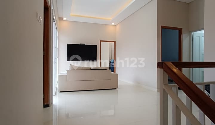 Ready-to-Occupy 2-Story House on Jl. Tajem Babadan Near WATERBOOM JOGJA BAY