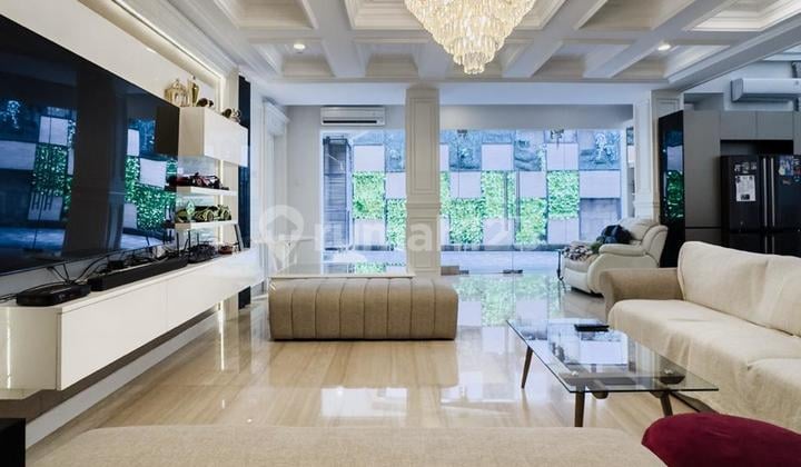 Rumah Lux Kualitas Prima Lokasi Strategis